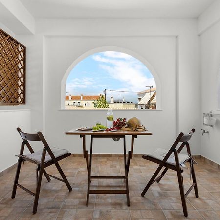 Spetses Center Comfy Apartment Екстериор снимка