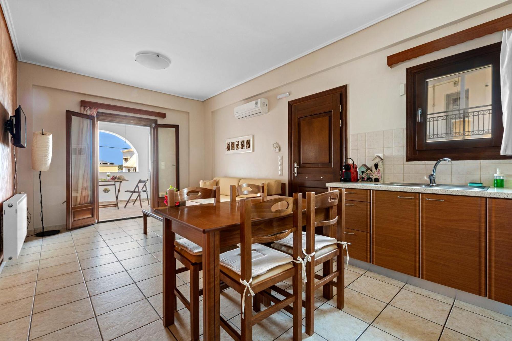 Spetses Center Comfy Apartment Екстериор снимка