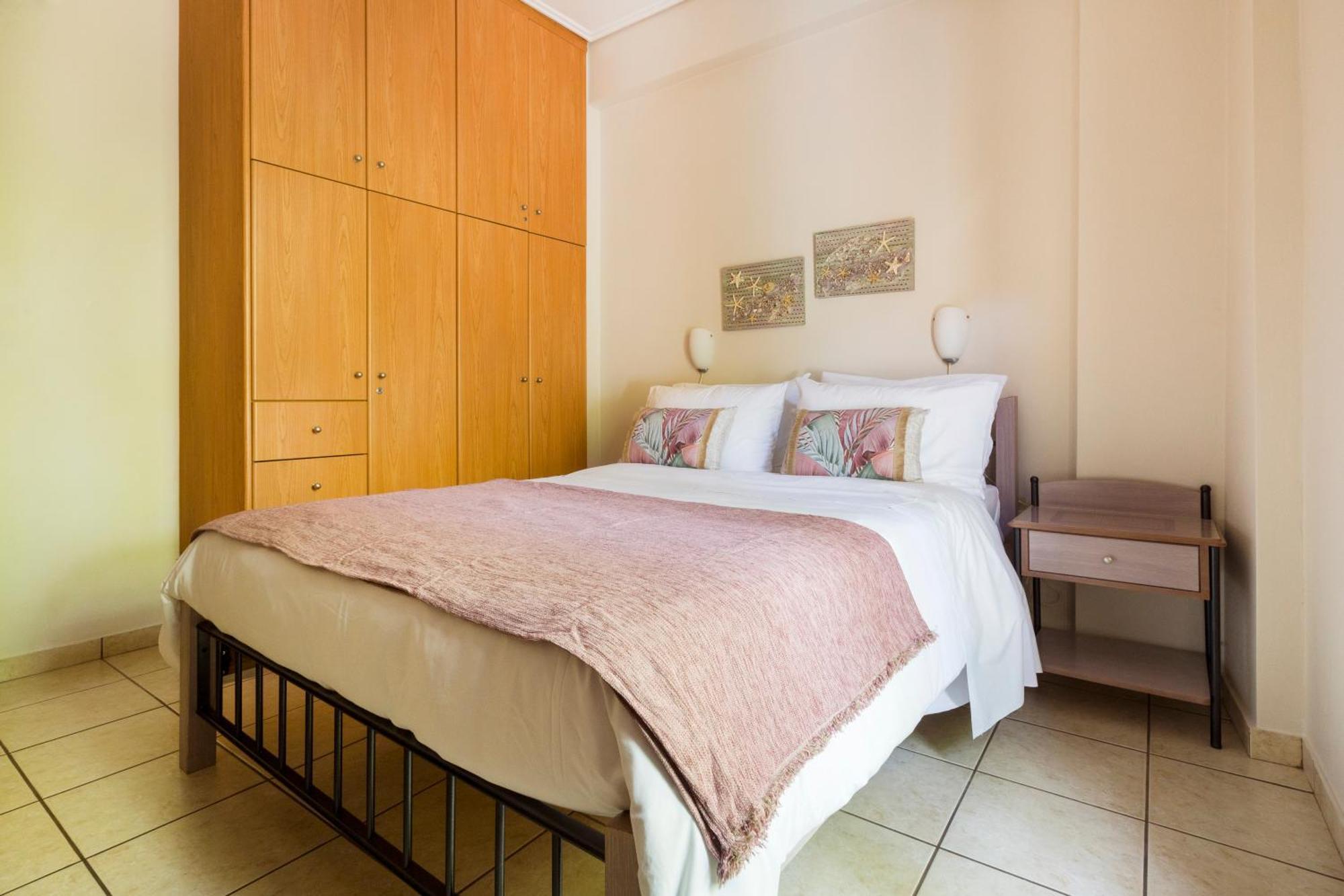 Spetses Center Comfy Apartment Екстериор снимка
