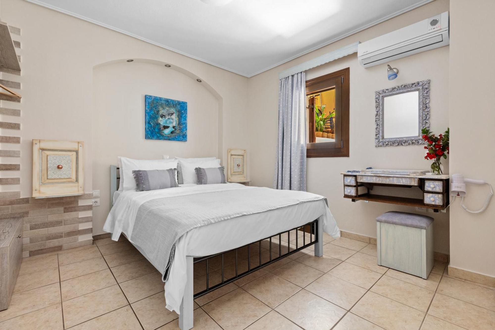 Spetses Center Comfy Apartment Екстериор снимка